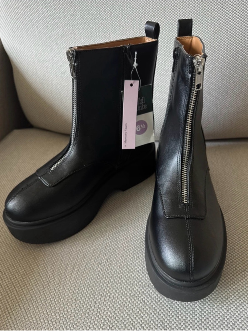 wild fable Black Front-Zip Platform Ankle Booties